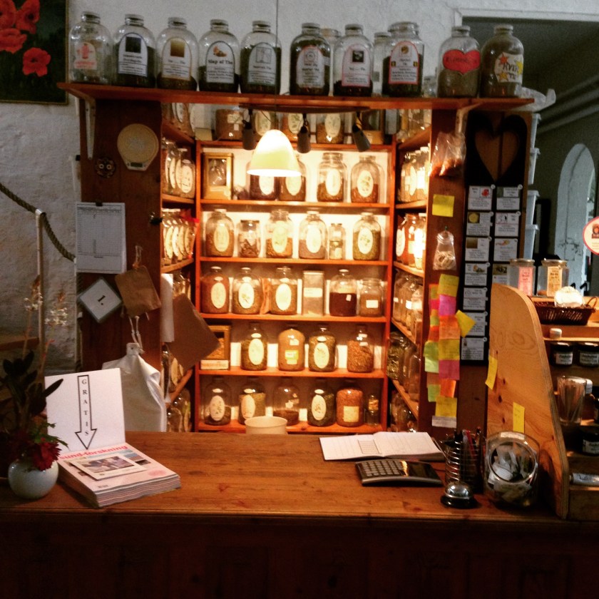 Inside the sundeshus